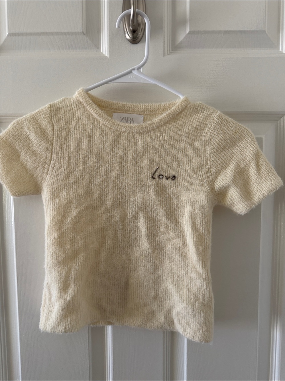Zara Kids Cream Knit Short-Sleeve Top with 'Love' Embroidery SZ 9-10